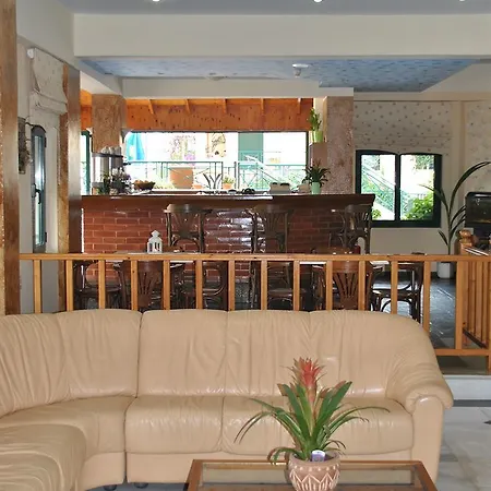 Aparthotel Romantica 3*