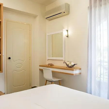Romantica Aparthotel 3*